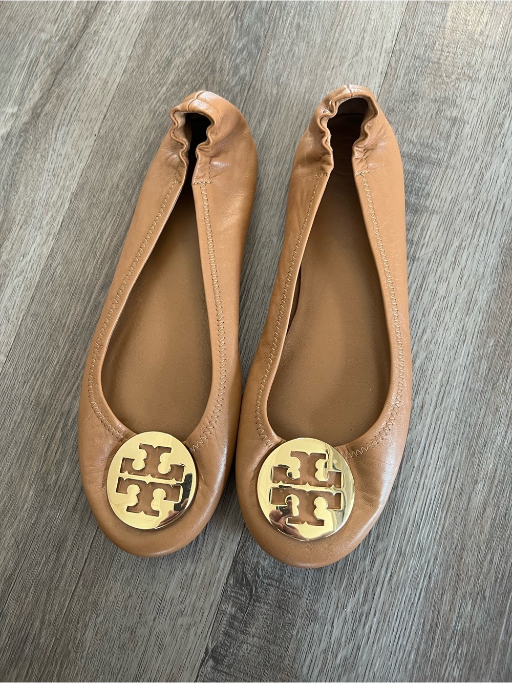 Tory Burch Cognac Leather Ballet Flats with Gold Logo Medallion